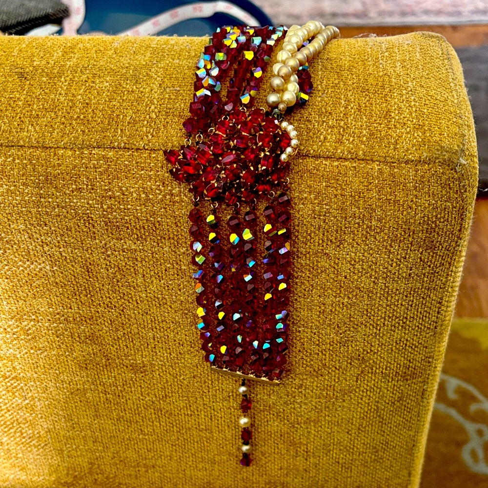 Elegant Red Beaded “19 inch adjustable Antique Necklace and Tight clip on ear